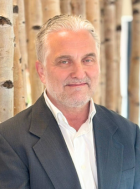 Porträtbild von Prof. Dr. med. Ralf Schumann